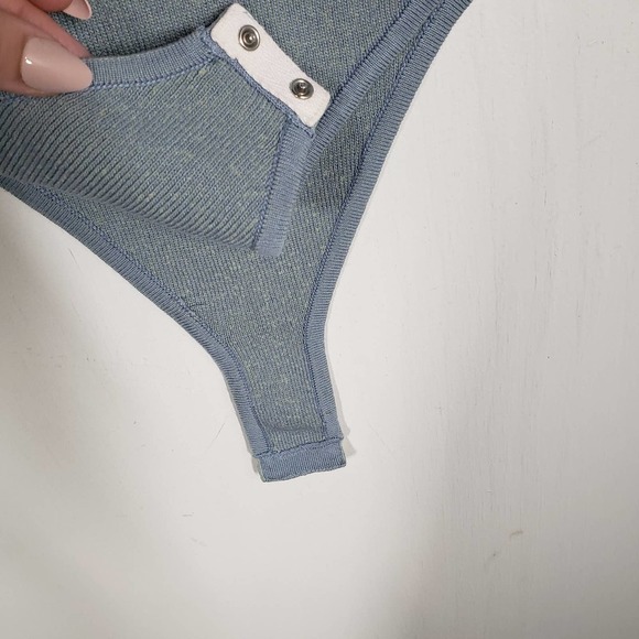 Wayf 98 Alicia T-Strap Sweater Knit Bodysuit M Blue - Picture 10 of 13